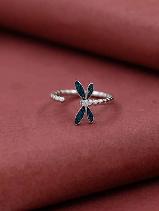 Dragonfly Elegance Ring