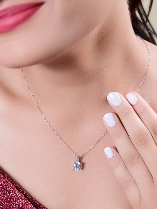 Round-Shaped Solitaire Pendant
